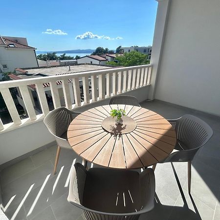 Apartmani Andrea Проманья Экстерьер фото