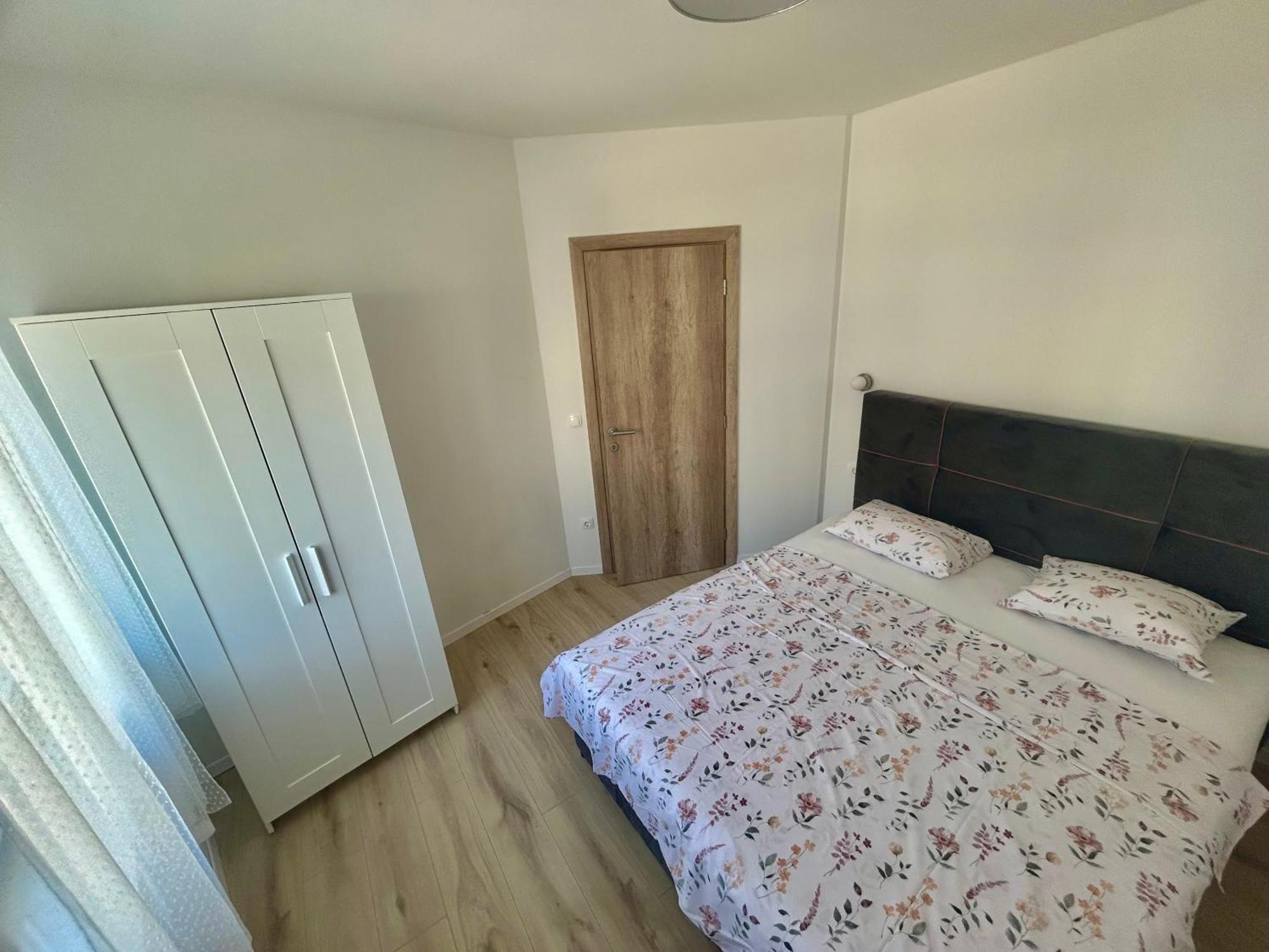 Apartmani Andrea Проманья Экстерьер фото